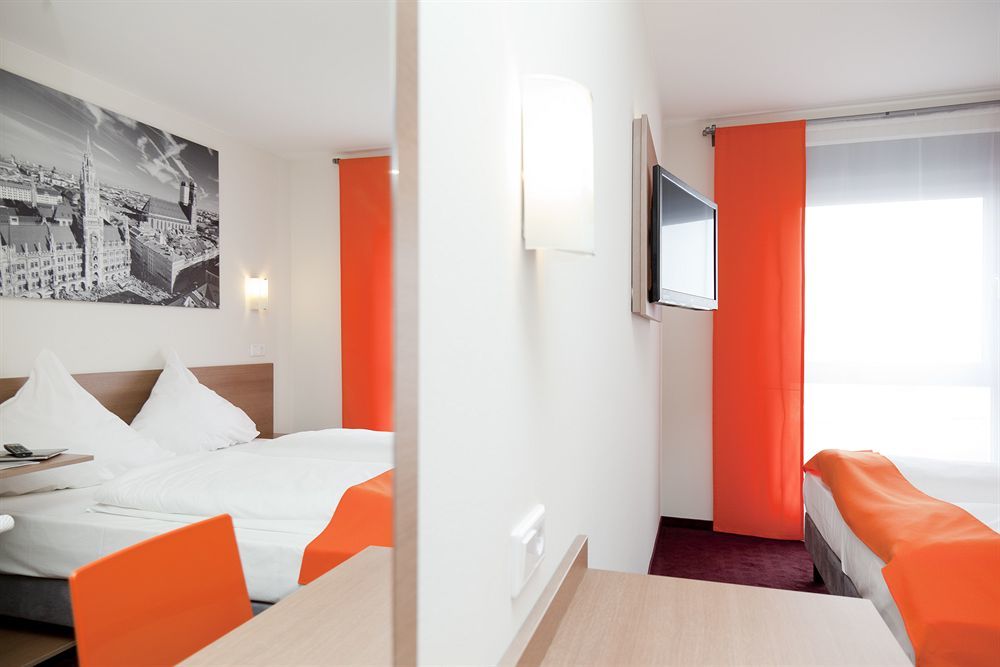 Mcdreams Hotel Wuppertal City Bagian luar foto